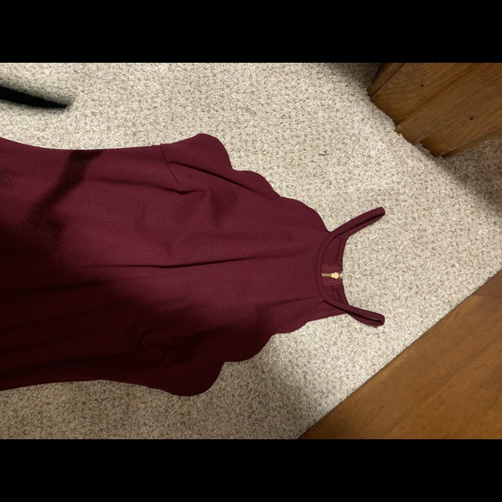 Red scallop bodycon dress